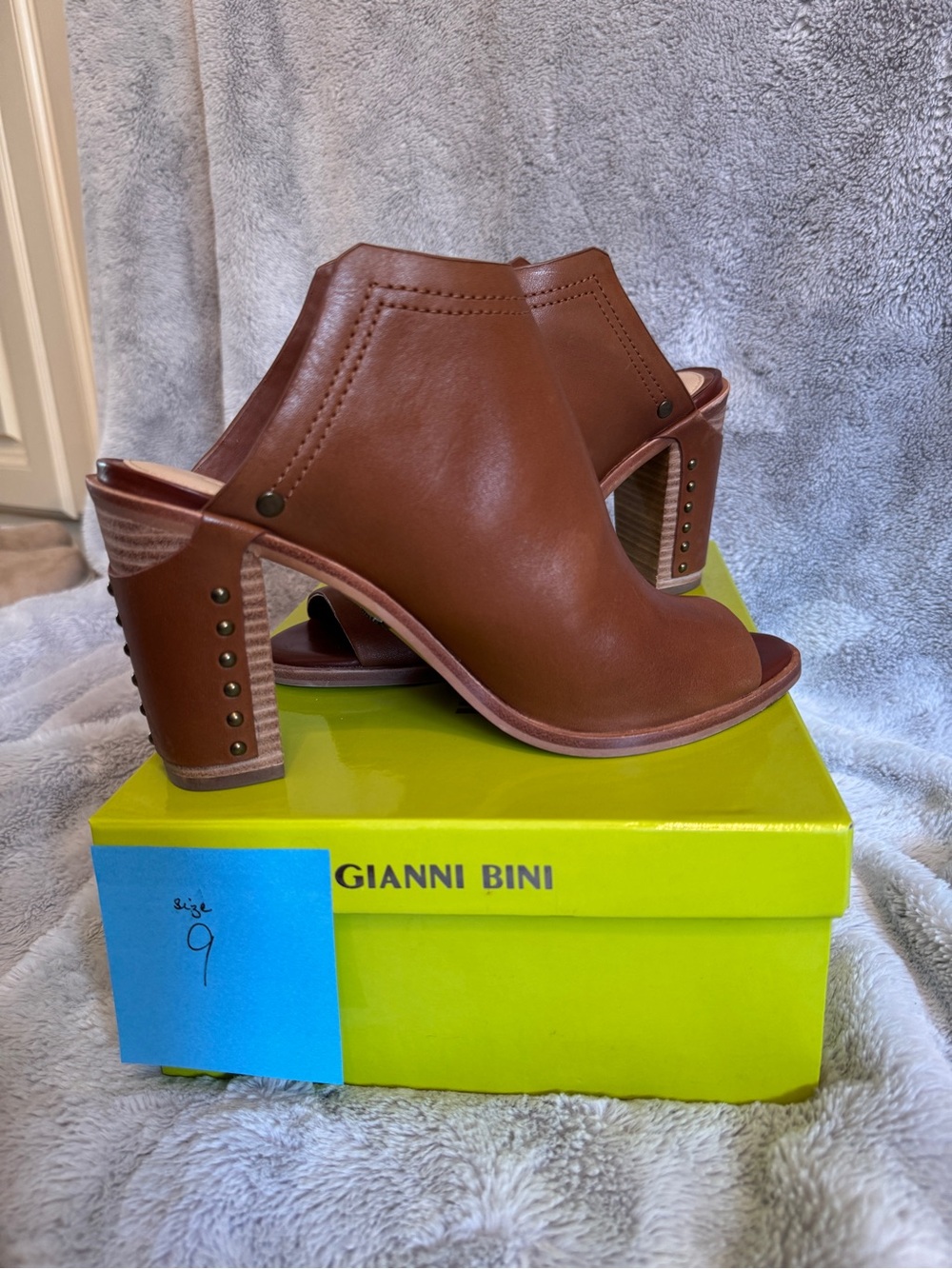 Gianni Bini Cognac Brown Leather Open-Toe Studded Block Heel Mules